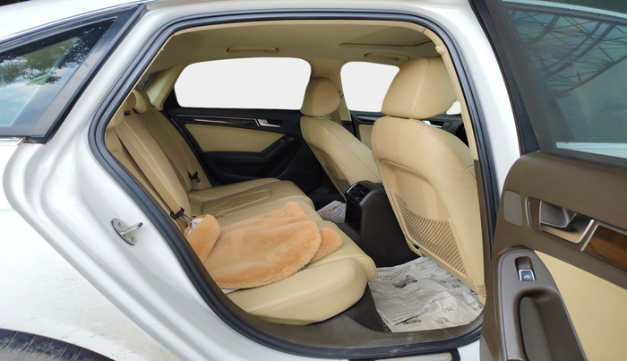 2015 Audi A4 1.8 TFSI PREMIUM, Petrol, Automatic, 67,107 km, interior