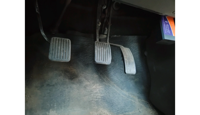 2012 Hyundai i10 MAGNA 1.1, Petrol, Manual, 1,15,077 km, interior