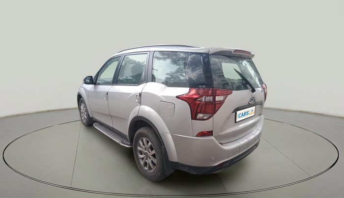 2020 Mahindra XUV500 W9, Diesel, Manual, 90,772 km, exterior