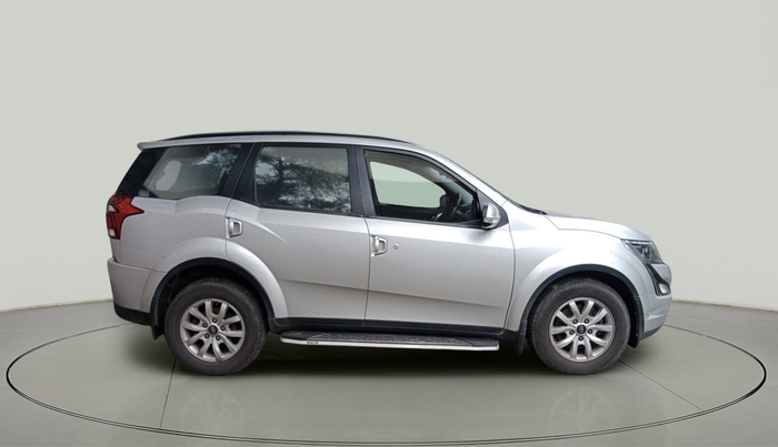 2020 Mahindra XUV500 W9, Diesel, Manual, 90,772 km, exterior