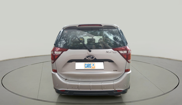 2020 Mahindra XUV500 W9, Diesel, Manual, 90,772 km, exterior