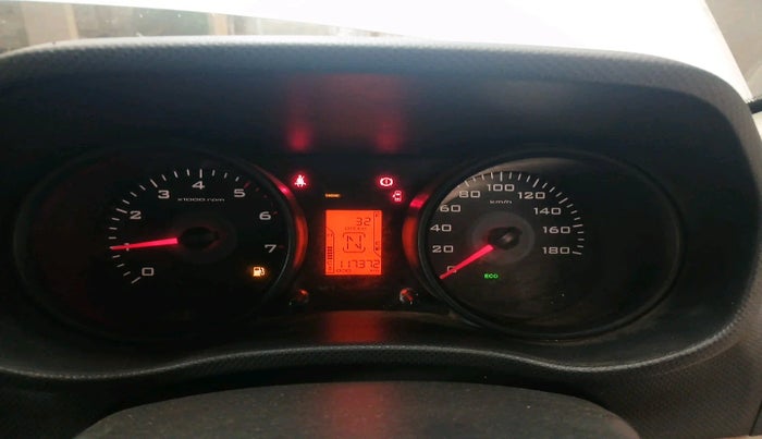 2019 Mahindra TUV300 T4 PLUS, Diesel, Manual, 1,17,372 km, interior