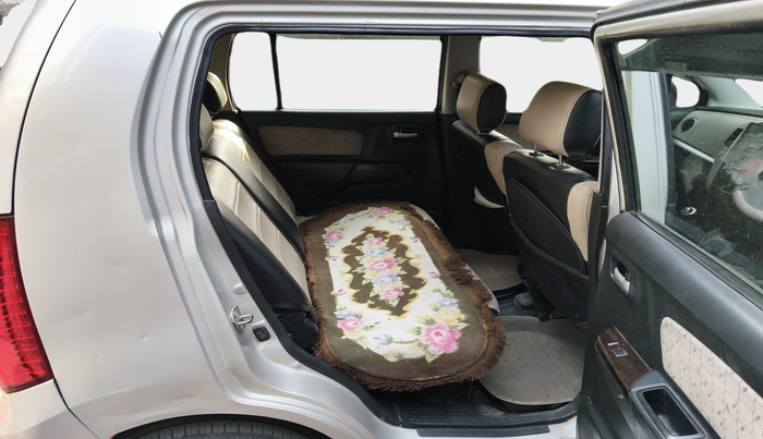2016 Maruti Wagon R 1.0 VXI, Petrol, Manual, 79,174 km, interior