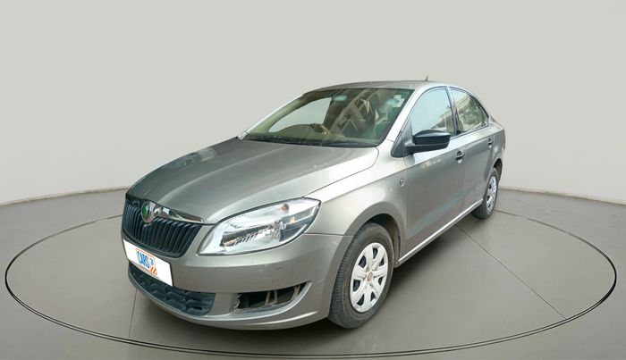 2012 Skoda Rapid 1.6 MPI ACTIVE, Petrol, Manual, 1,35,866 km, exterior