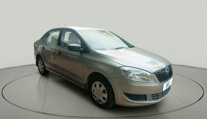 2012 Skoda Rapid 1.6 MPI ACTIVE, Petrol, Manual, 1,35,866 km, exterior