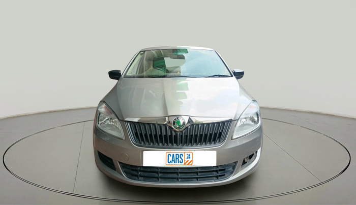 2012 Skoda Rapid 1.6 MPI ACTIVE, Petrol, Manual, 1,35,866 km, exterior