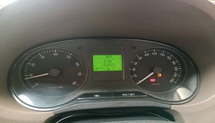 2012 Skoda Rapid 1.6 MPI ACTIVE, Petrol, Manual, 1,35,866 km, interior