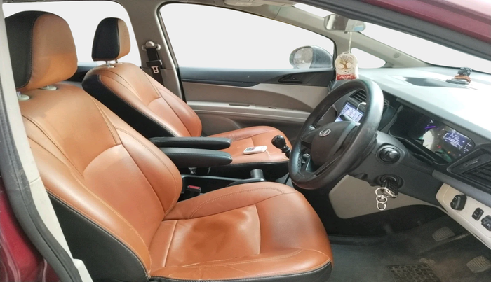 2019 Mahindra MARAZZO M2 8 STR, Diesel, Manual, 1,45,606 km, interior