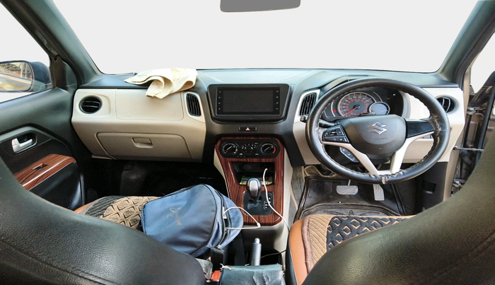2019 Maruti New Wagon-R ZXI 1.2 AMT, Petrol, Automatic, 1,51,578 km, interior