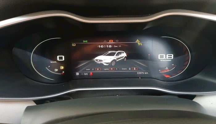 2022 MG ASTOR SHARP 1.5 MT, Petrol, Manual, 33,975 km, interior