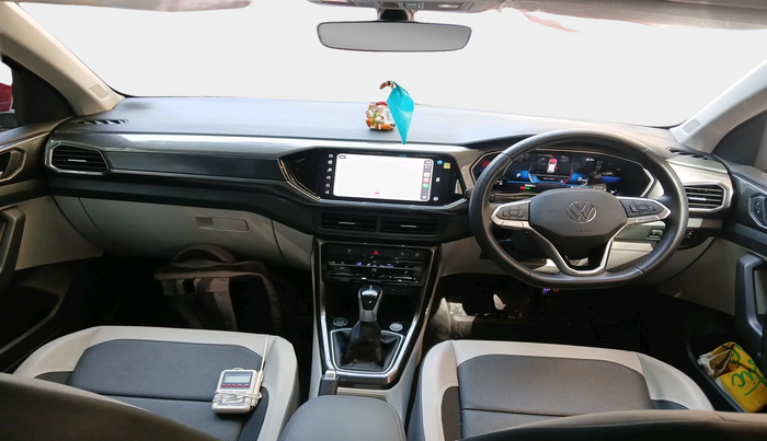 2023 Volkswagen TAIGUN TOPLINE 1.0 TSI AT, Petrol, Automatic, 3,360 km, interior