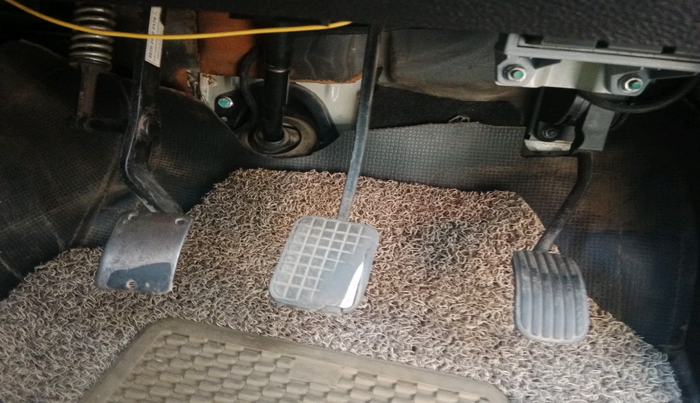 2011 Tata Aria PLEASURE 4X2, Diesel, Manual, 1,39,801 km, interior