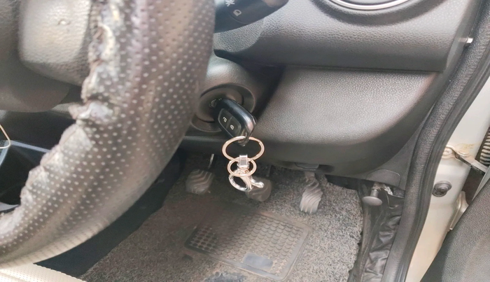 2019 Renault Kwid RXL, Petrol, Manual, 34,980 km, interior