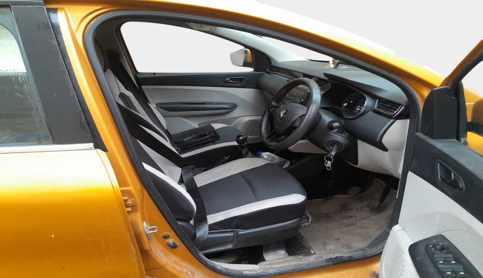 2019 Renault TRIBER RXT, Petrol, Manual, 44,213 km, interior