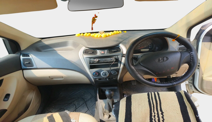 2015 Hyundai Eon ERA +, Petrol, Manual, 68,667 km, interior