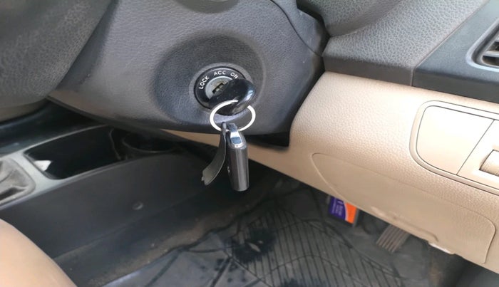 2013 Hyundai Eon ERA +, Petrol, Manual, 1,05,648 km, interior