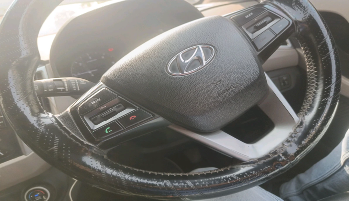 2017 Hyundai Creta SX PLUS 1.6 DIESEL, Diesel, Manual, 1,29,956 km, interior