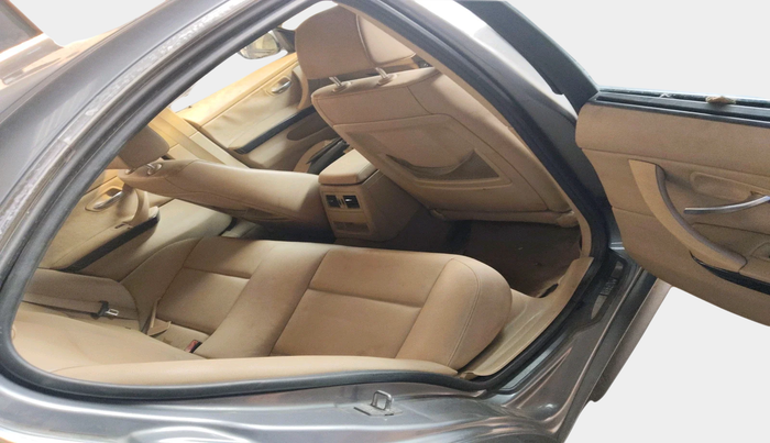 2011 BMW 3 Series 320d, Diesel, Automatic, 1,80,000 km, interior