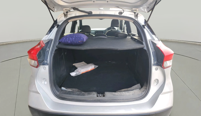 2021 Nissan Kicks XV 1.5, Petrol, Manual, 69,415 km, exterior