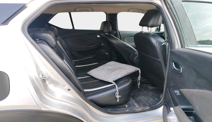 2021 Nissan Kicks XV 1.5, Petrol, Manual, 69,415 km, interior