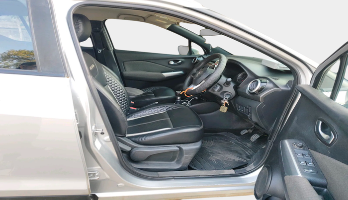 2021 Nissan Kicks XV 1.5, Petrol, Manual, 69,415 km, interior