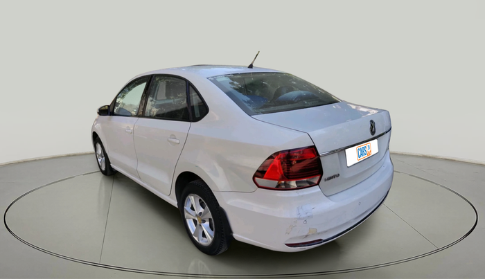 2015 Volkswagen Vento COMFORTLINE 1.5 AT, Diesel, Automatic, 1,63,627 km, exterior