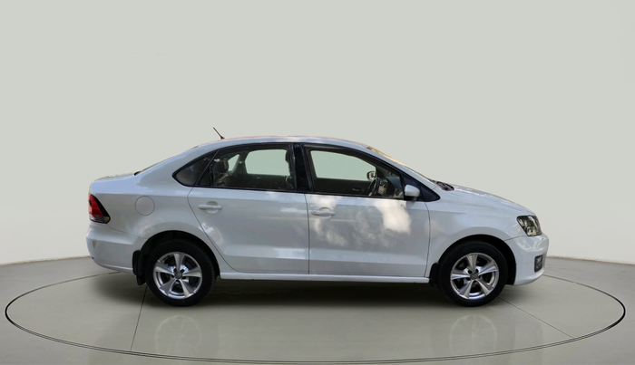 2015 Volkswagen Vento COMFORTLINE 1.5 AT, Diesel, Automatic, 1,63,627 km, exterior