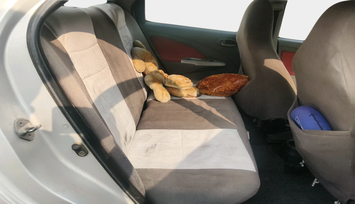 2010 Toyota Etios VX, Petrol, Manual, 81,645 km, interior