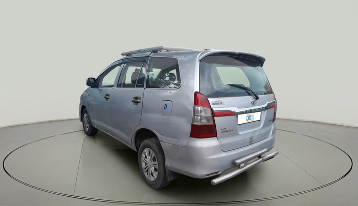 2011 Toyota Innova 2.5 G4 8 STR, Diesel, Manual, 3,99,515 km, exterior