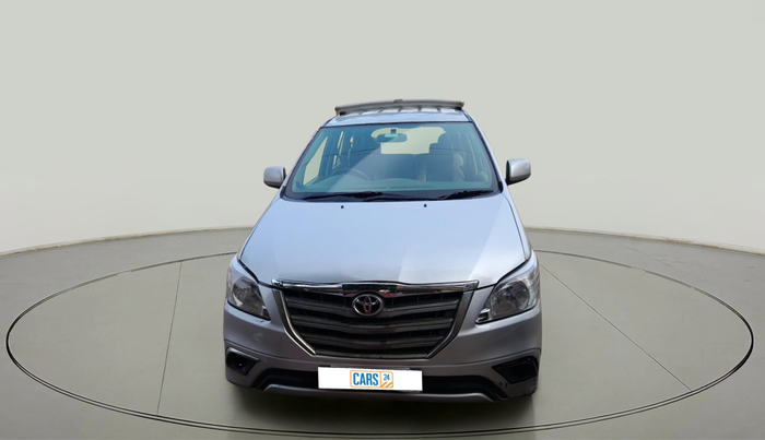 2011 Toyota Innova 2.5 G4 8 STR, Diesel, Manual, 3,99,515 km, exterior