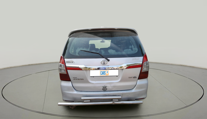 2011 Toyota Innova 2.5 G4 8 STR, Diesel, Manual, 3,99,515 km, exterior