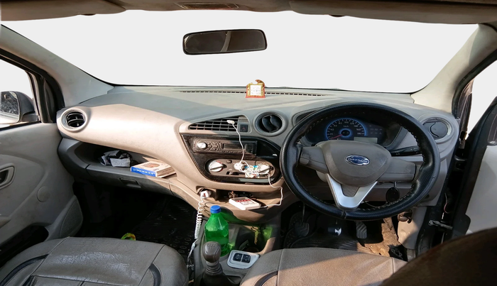 2016 Datsun Redi Go T (O), Petrol, Manual, 86,413 km, interior