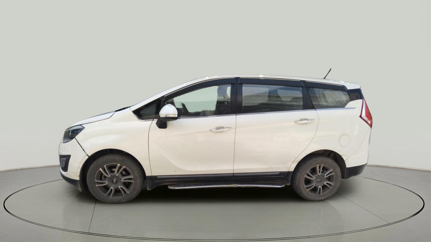 2019 Mahindra MARAZZO M8 7 STR, Diesel, Manual, 1,43,048 km, exterior