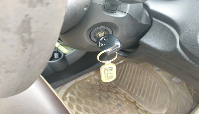 2015 Honda Amaze 1.2L I-VTEC S, Petrol, Manual, 74,290 km, interior