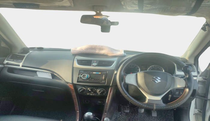 2014 Maruti Swift VXI, Petrol, Manual, 76,209 km, interior