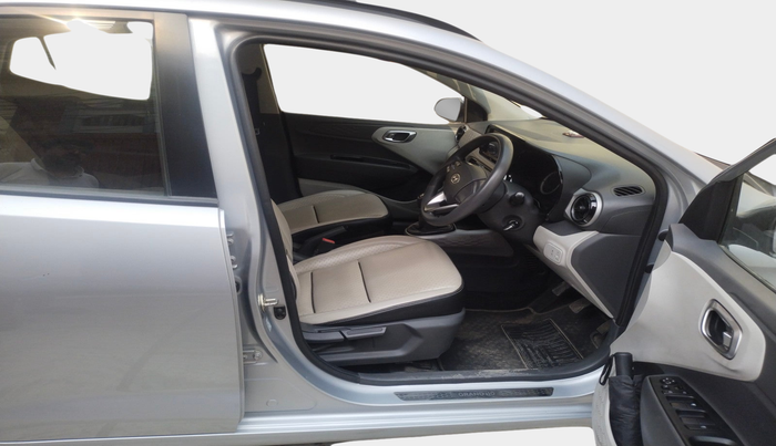 2021 Hyundai GRAND I10 NIOS SPORTZ 1.2 KAPPA VTVT CNG, Petrol, Manual, 38,221 km, interior