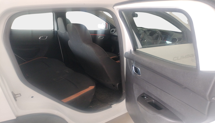 2021 Renault Kwid CLIMBER 1.0 AMT (O), Petrol, Automatic, 43,900 km, interior