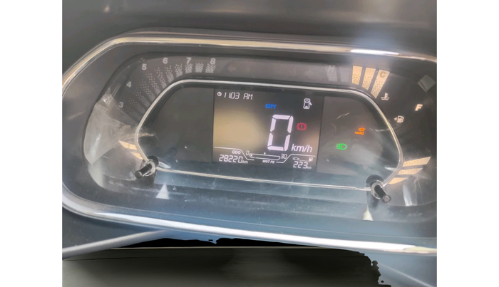 2023 Tata NEXON XZ PLUS PETROL, Petrol, Manual, 28,220 km, interior