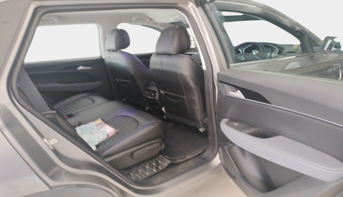 2024 MG HECTOR STYLE 1.5 PETROL, Petrol, Manual, 1,980 km, interior