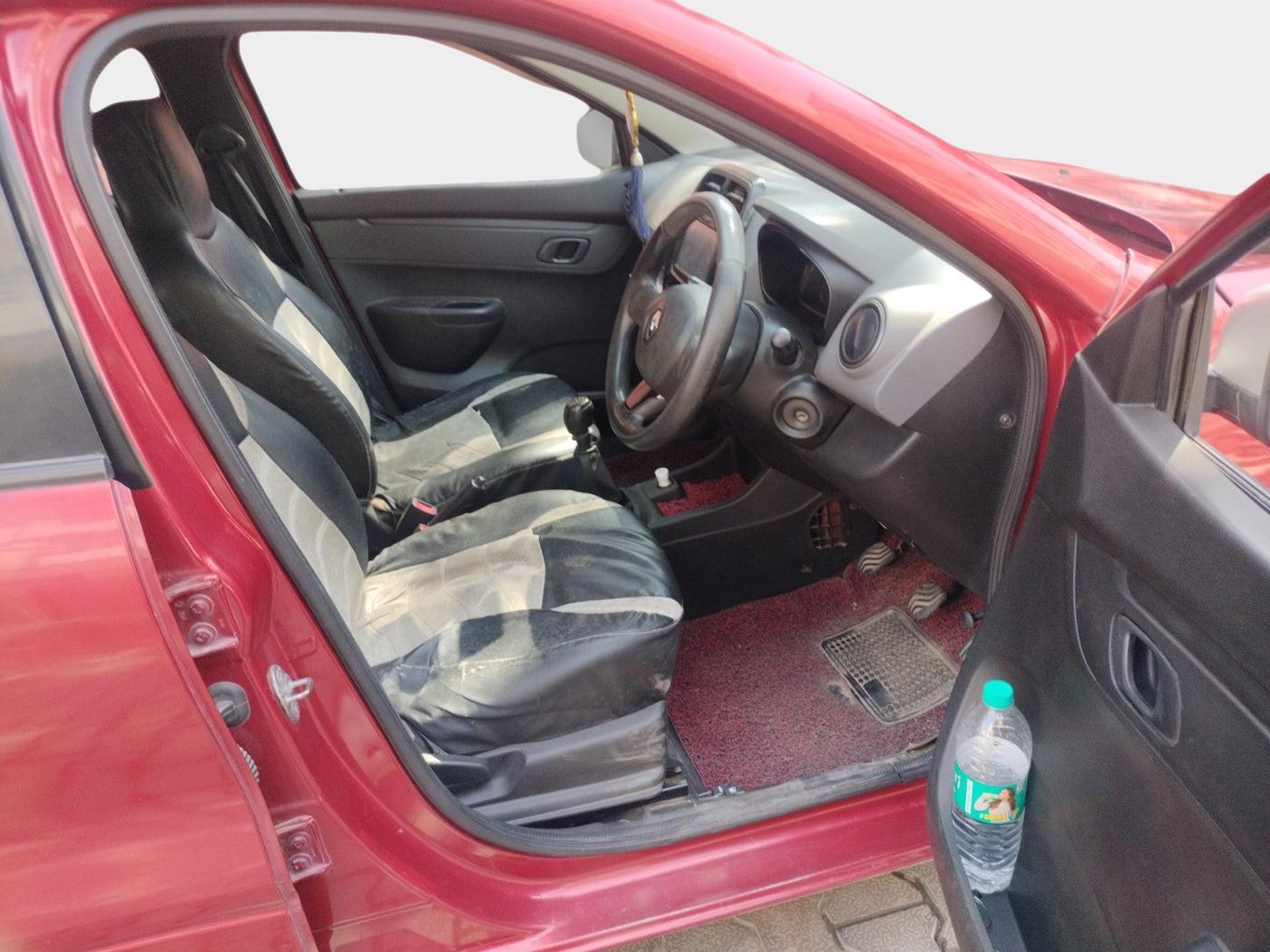 2018 Renault Kwid RXT 1.0 (O), Petrol, Manual, 75,402 km, interior