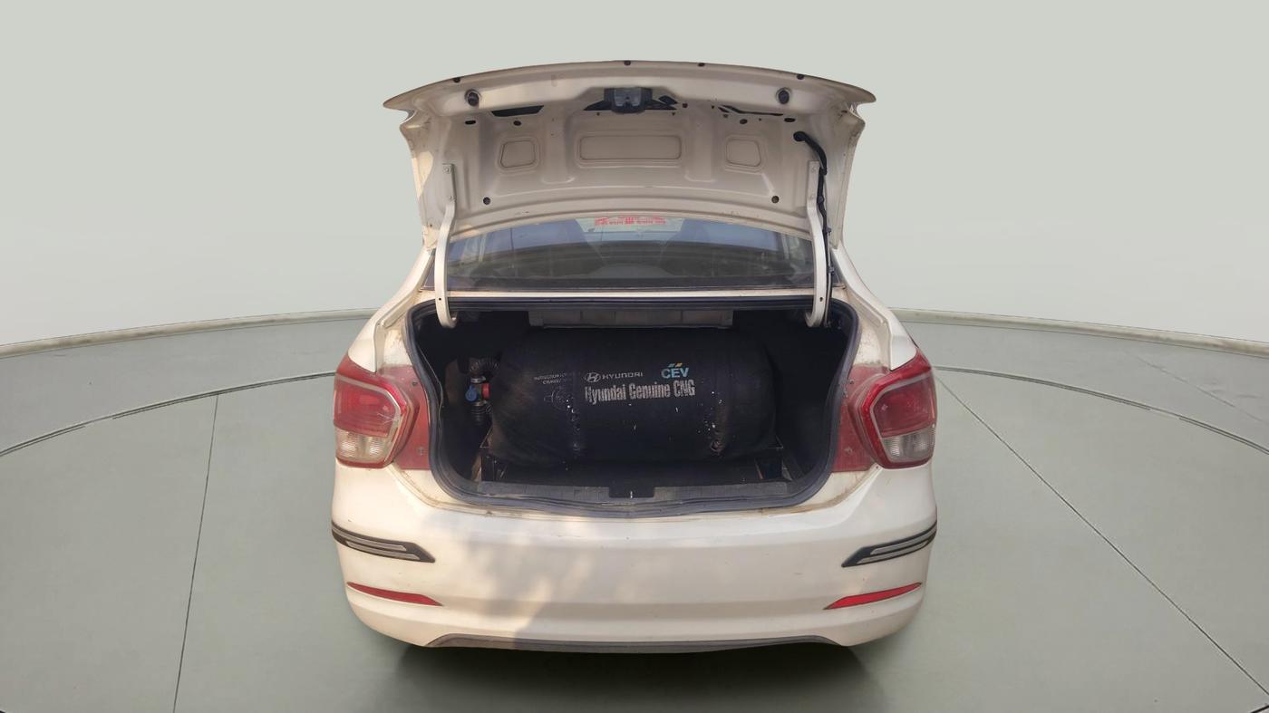 2015 Hyundai Xcent BASE 1.2, Petrol, Manual, 83,901 km, exterior