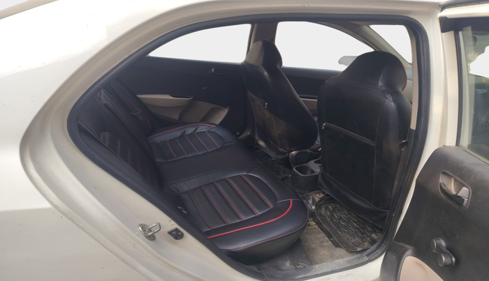 2015 Hyundai Xcent BASE 1.2, Petrol, Manual, 83,901 km, interior