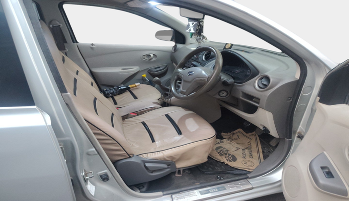 2014 Datsun Go T, Petrol, Manual, 1,66,410 km, interior