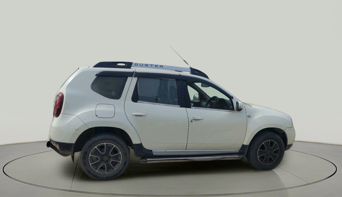 2017 Renault Duster 85 PS RXZ DIESEL, Diesel, Manual, 1,02,889 km, exterior