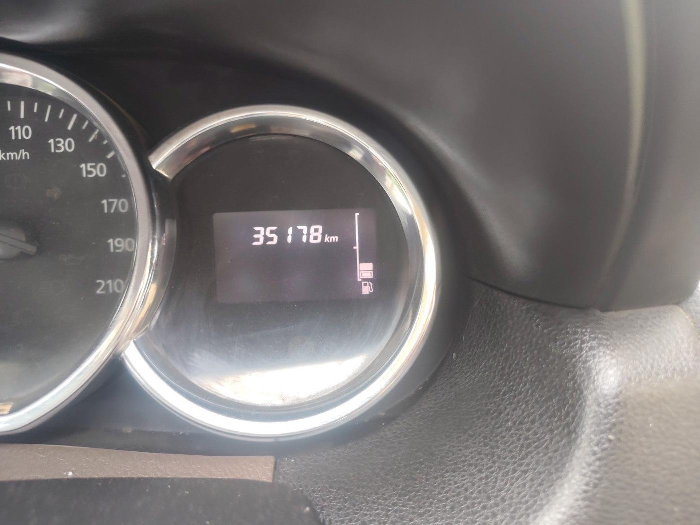 2018 Renault Duster RXS PETROL, Petrol, Manual, 35,178 km, interior