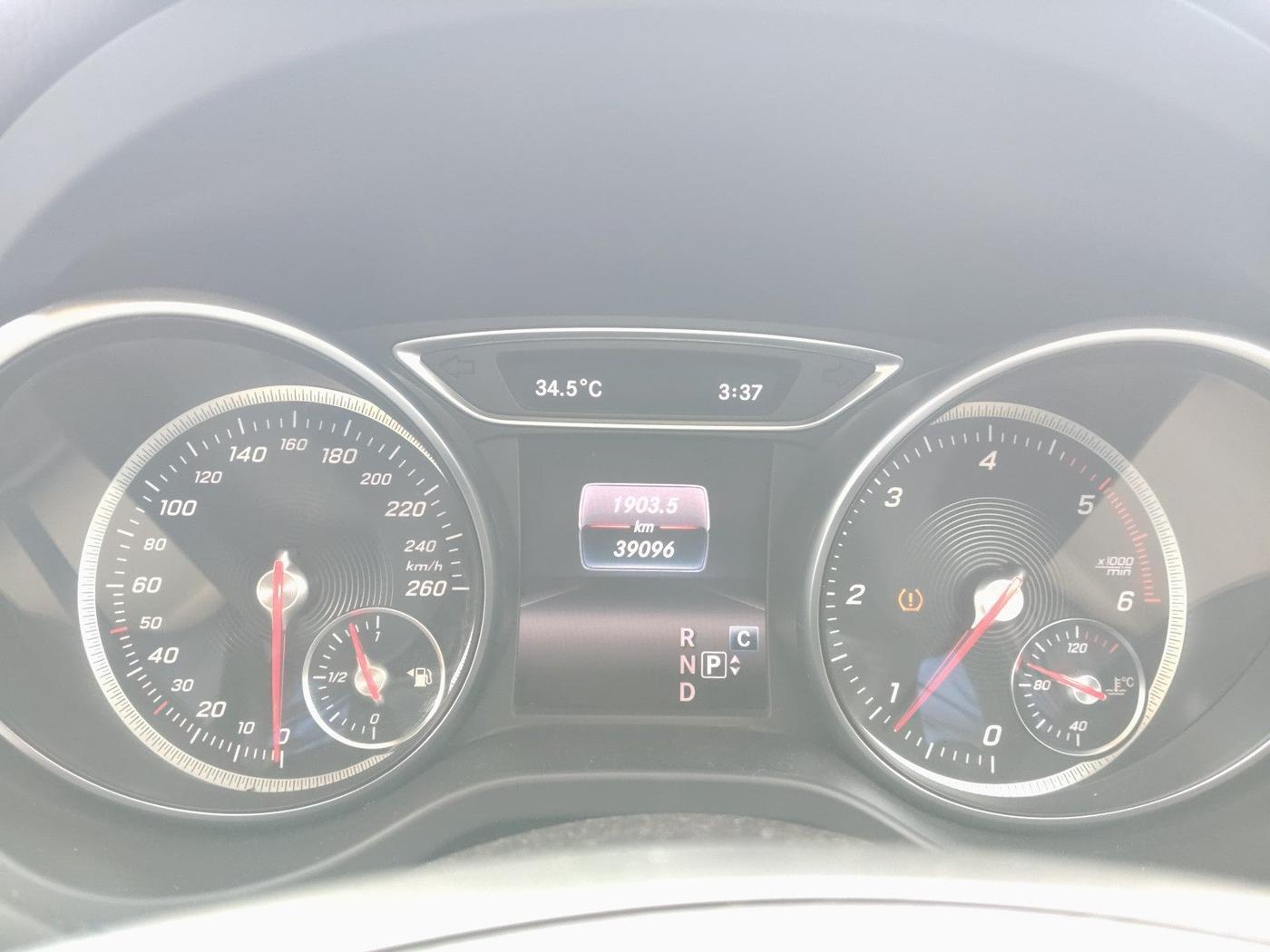 2018 Mercedes Benz GLA Class 200 D Sports, Diesel, Automatic, 39,096 km, interior