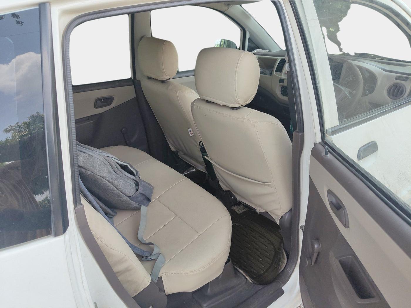 2010 Maruti Zen Estilo LXI, Petrol, Manual, 96,800 km, interior