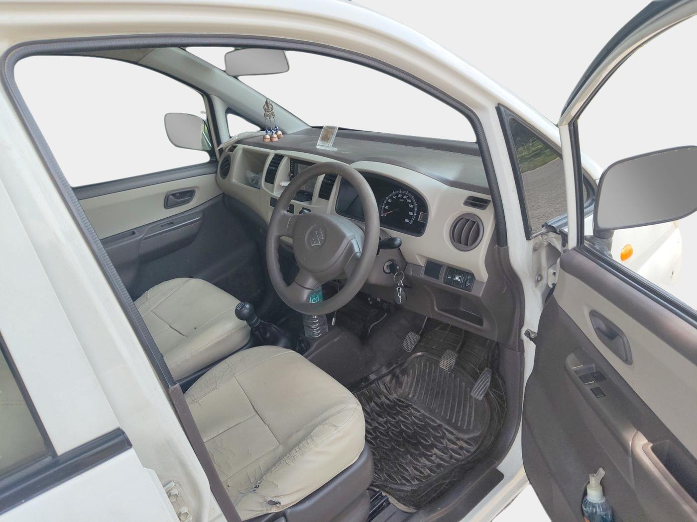 2010 Maruti Zen Estilo LXI, Petrol, Manual, 96,800 km, interior