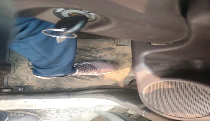 2011 Hyundai Santro Xing GLS, Petrol, Manual, 1,54,575 km, interior