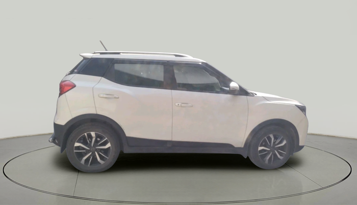 2019 Mahindra XUV300 W8 (O) 1.5 DIESEL, Diesel, Manual, 1,30,466 km, exterior